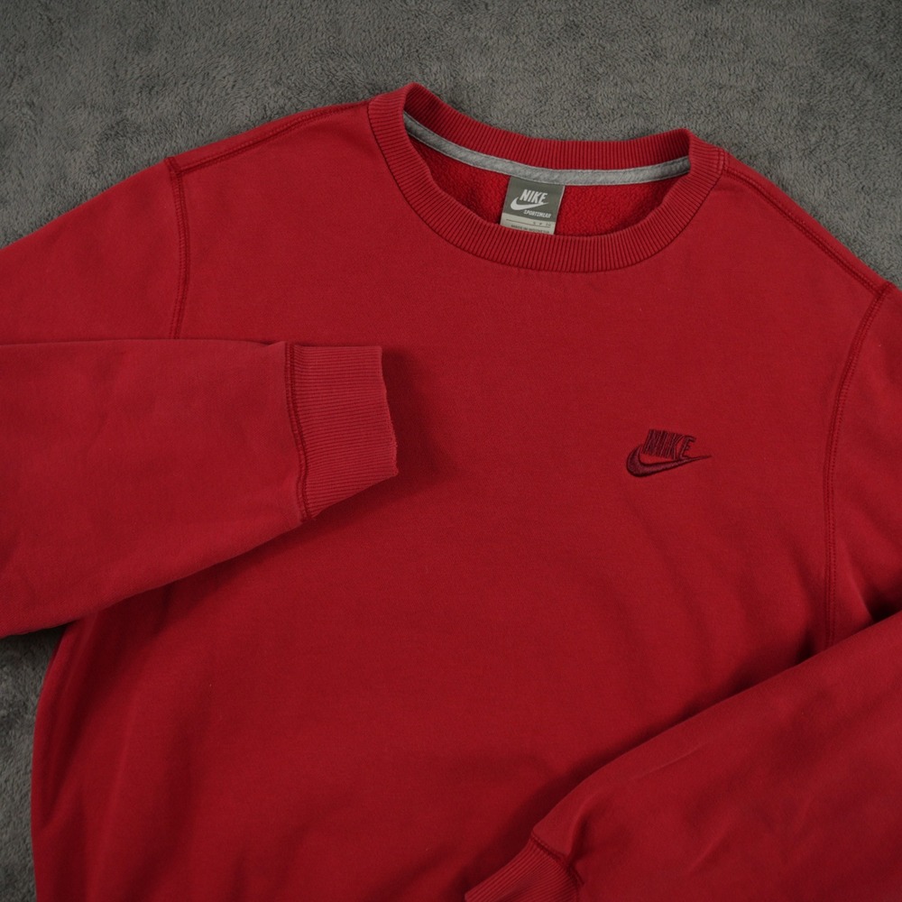 Nike Sweatshirt Mens S Red Sportswear Crewneck Fleece Pullover Logo Y2K Warm